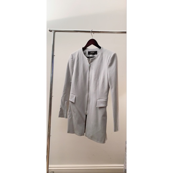 Meet your Posher, The Chair In The Corner - Picture 15 of 16